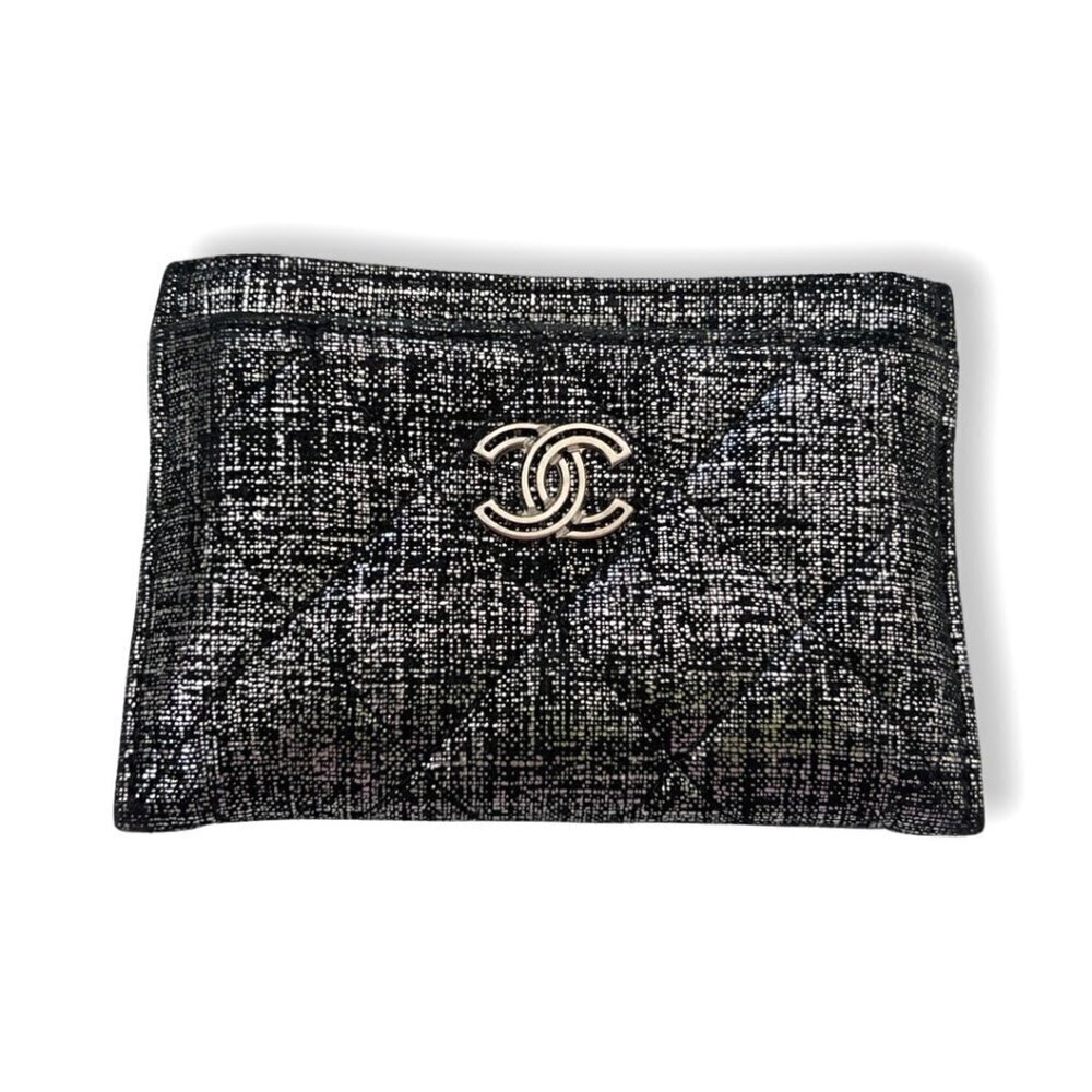 CHANEL Card Holder ID Wallet Metallic Gunmetal Quilted Leather Case Silver CC